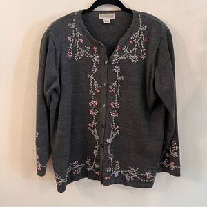 Dressbarn Sweater Gray With Ribbon Embroidery Button Front Size 14/16